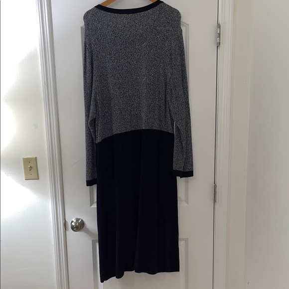 Talbots Black and Gray Long Sleeve Sweater Dress - Picture 2 of 6